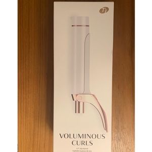 T3 1.5” voluminous curl clip barrel attachment